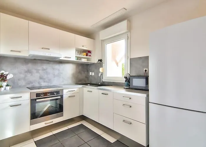 T2 Calme Et Lumineux A Proche Airbus Apartamento *