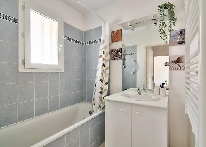 Apartamento T2 Calme Et Lumineux A Proche Airbus *