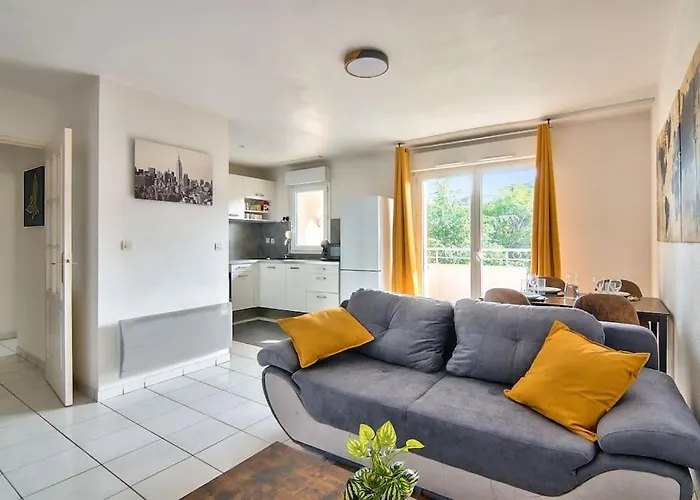 T2 Calme Et Lumineux A Proche Airbus Apartamento *